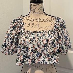 NWOT Vintage ALTAR’D STATE Flirty Floral Bubble Short Sleeve Smocked Crop Top
